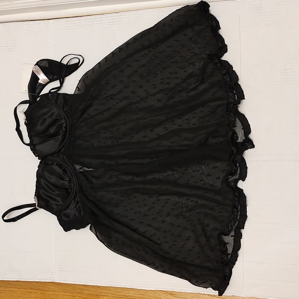 Ladies 2pc Black Lingerie Set Size M.